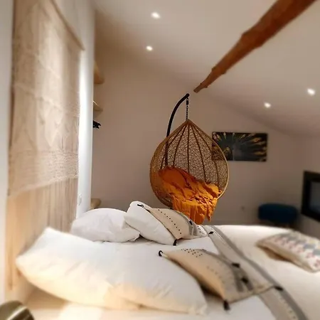 Apartment De Charme Dans Maison Fin Xixeme